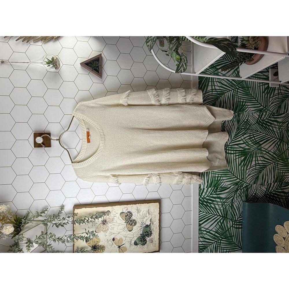 One A Cream Knit Fringe Tunic Length Scoopneck Knit Sweater - Size - XL